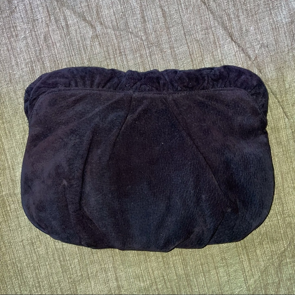 Vintage black clutch